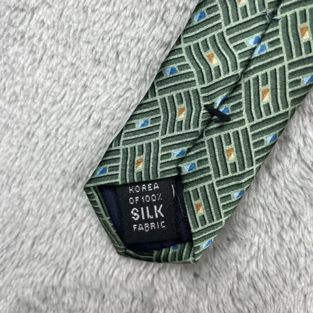 Nautica Men's Classic 100% Silk Neck Tie